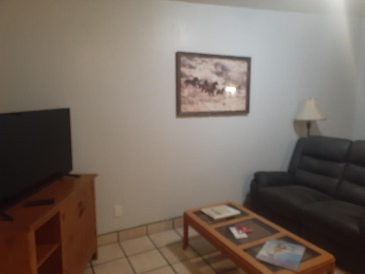 Stagecoach Suites Wickenburg Extérieur photo