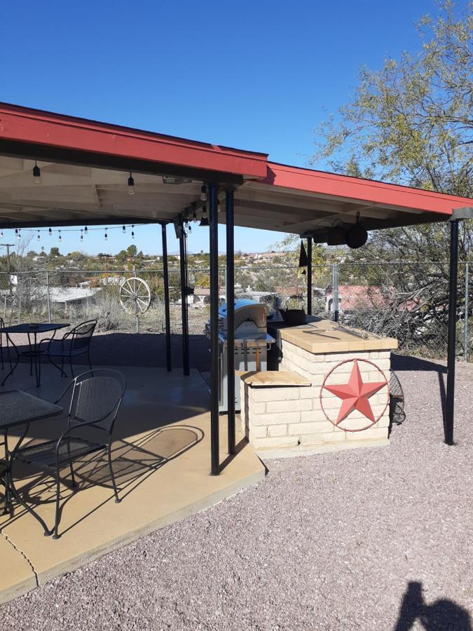 Stagecoach Suites Wickenburg Extérieur photo